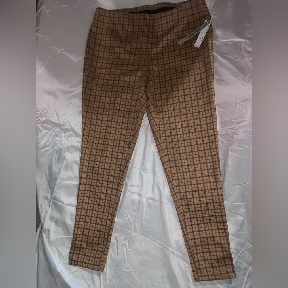 Zac & Rachel Light brown plaid slacks